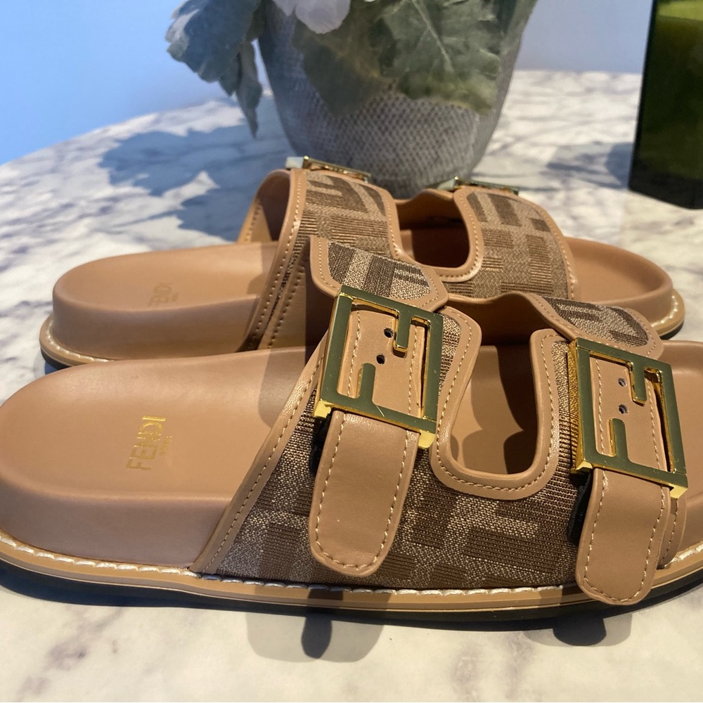 Summer☀️ Style Slides💲 - Picture 2 of 6